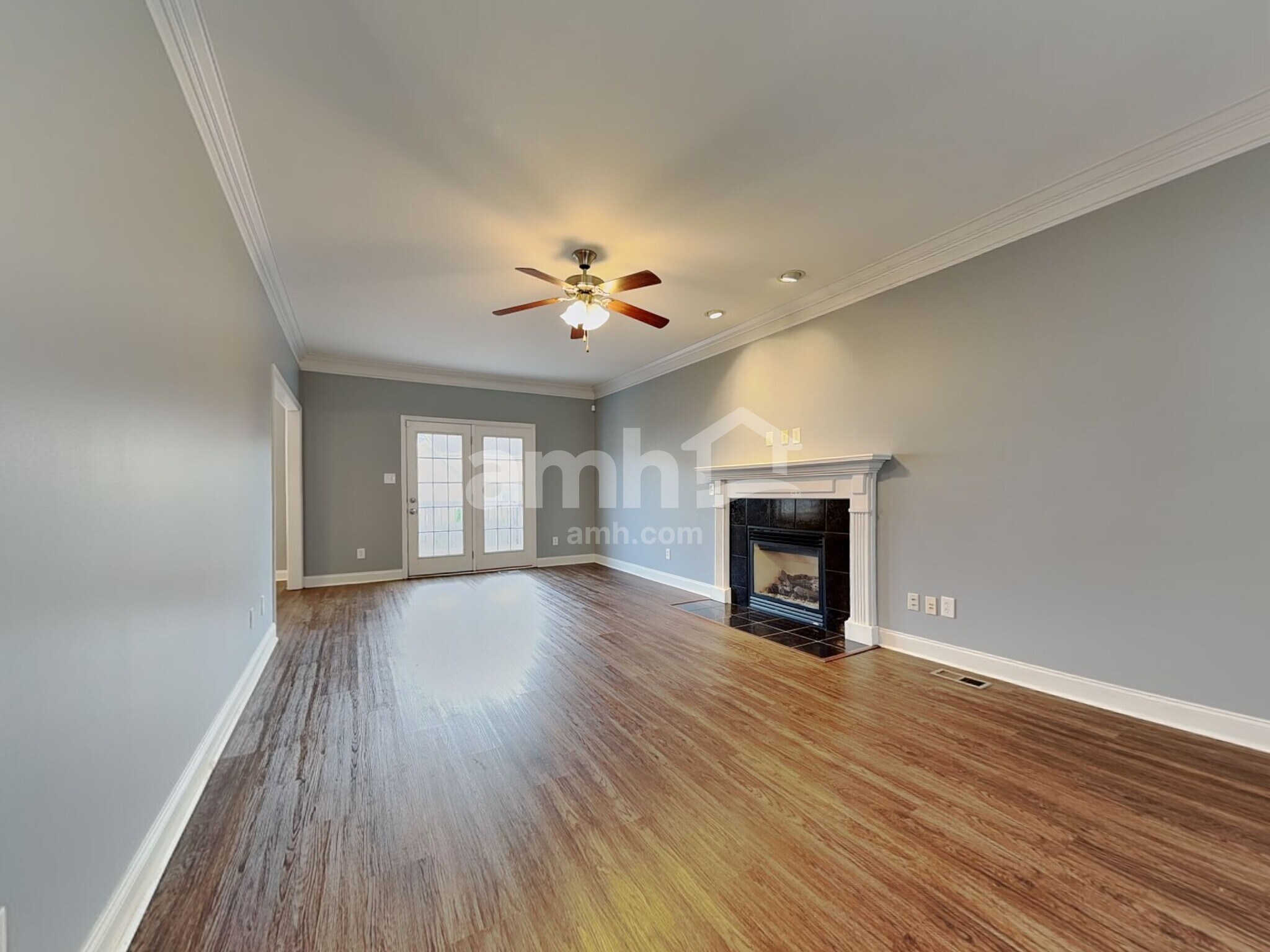 Building Photo - 5818 Rhyne Cove Ln