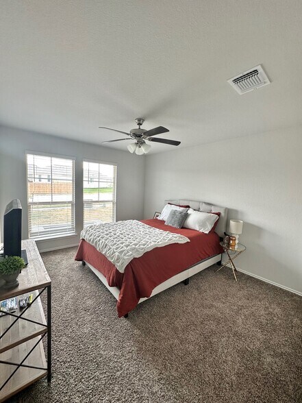 Bedroom 2 - 2609 Creekside Hills Blvd