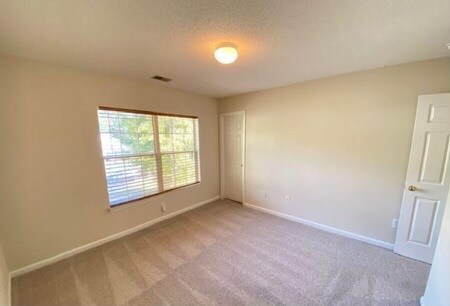 Building Photo - 8730 Hayden Glenn Dr
