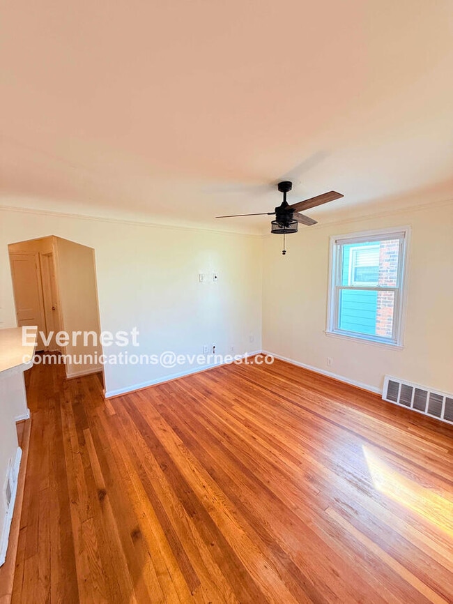 Building Photo - DEARBORN RENTAL: Single-Family Home with D...