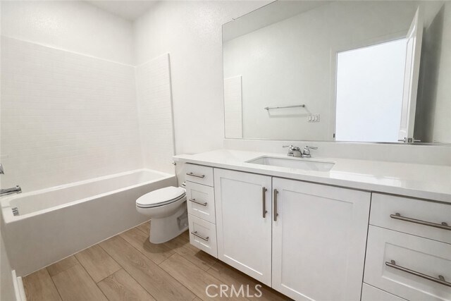 Building Photo - 8327 Gabrielino Ct