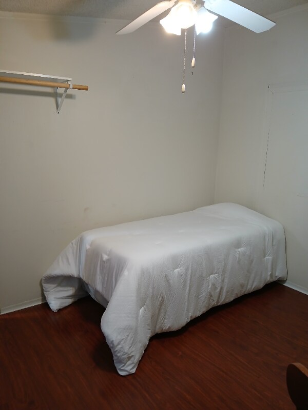 Building Photo - 822 Alabama St