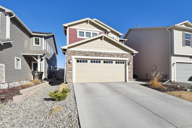 Building Photo - Modern 3-Bedroom Home for Rent in Chapel H...