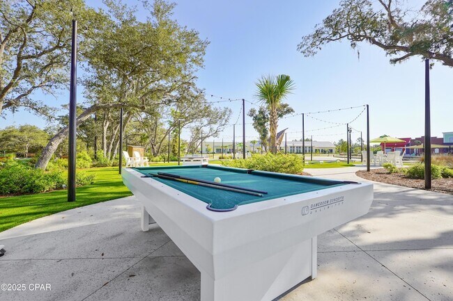 Building Photo - 8734 Sand dollar Dr