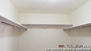 Building Photo - 6311 Encanto Point Dr