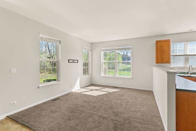 Building Photo - 712 Morris Ct