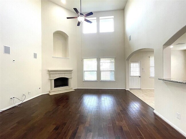 Building Photo - 5366 Blue Mountain Ln