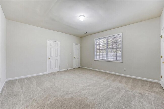 Building Photo - 2934 Wintercrest Dr