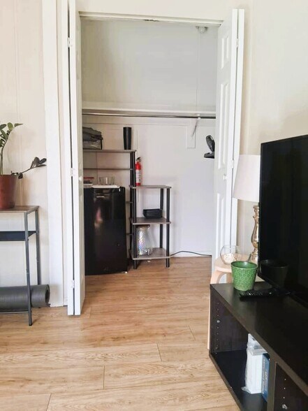 Building Photo - 13625 E Yale Ave