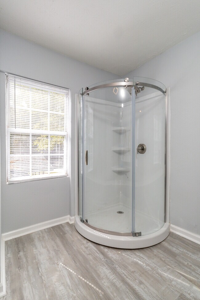 Building Photo - 770 Mahoney Rd