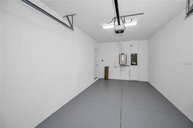 Building Photo - 17432 Holly Wl Ave
