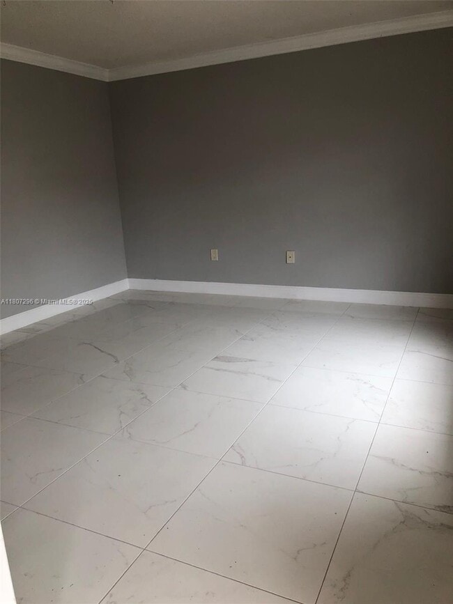 Building Photo - 3834 SW 153rd Pl