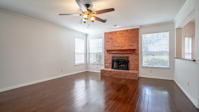 Building Photo - 5001 Union Lake Dr
