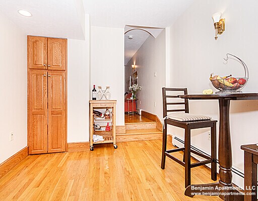 Building Photo - 89 Myrtle St