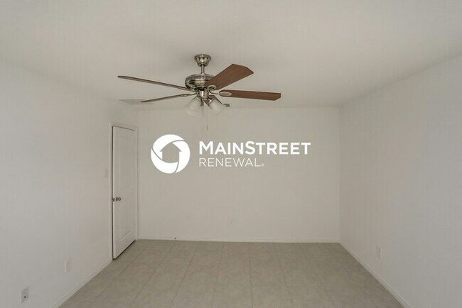 Building Photo - 3 Bedroom Pet-Friendly Home in Crandall, TX with Main Street Renewal