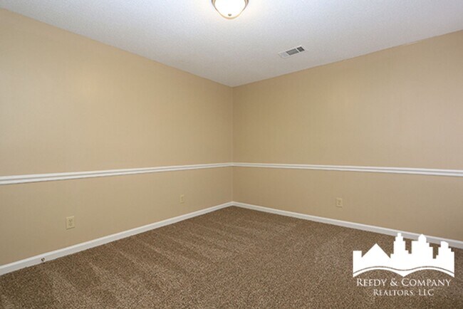 Building Photo - 8335 Mangrove Dr