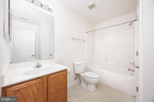 Building Photo - 9549 Wedge Way