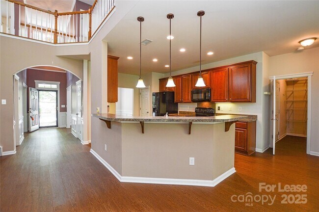 Building Photo - 1008 Millbank Dr