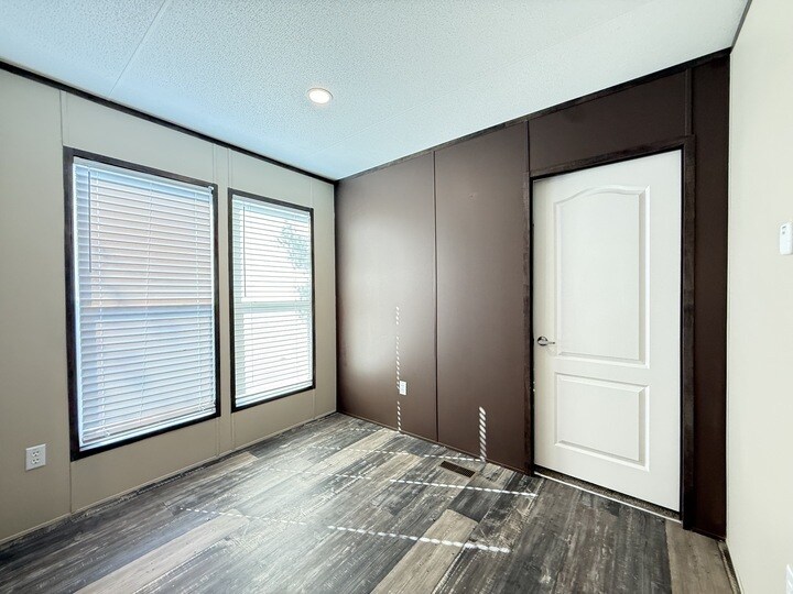 Building Photo - 123 Norene St