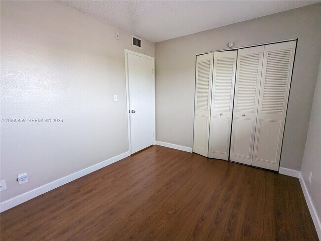 Building Photo - 8540 N Sherman Cir