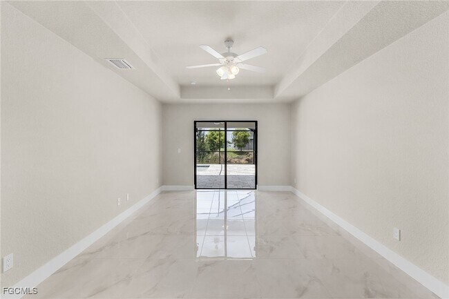 Building Photo - 2510 SW 17th Ave