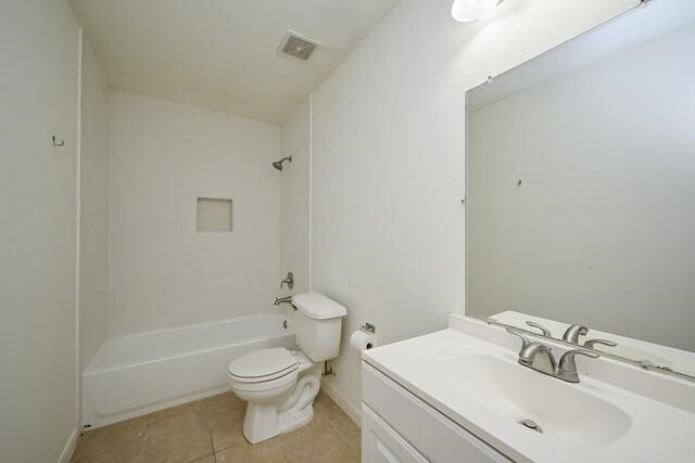 Building Photo - 15503 Western Skies Dr