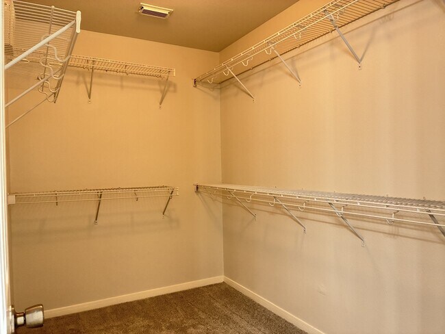 Building Photo - 10331 Marble Crest Dr