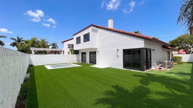 Building Photo - 11822 SW 108th Terrace