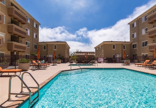 Building Photo - 21345 Hawthorne Blvd