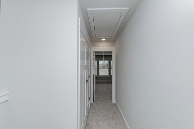 Building Photo - Monte Vista Townhomes