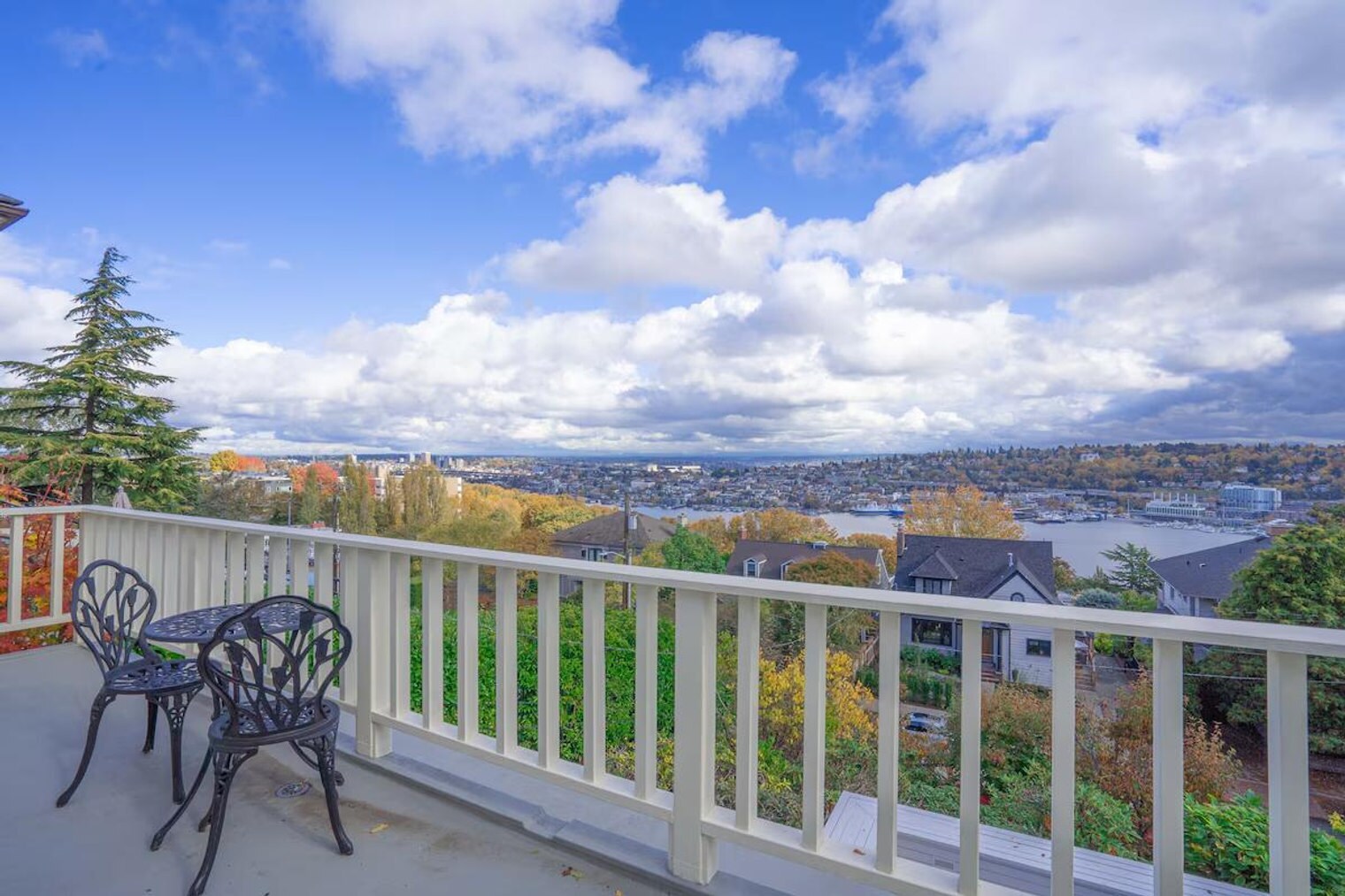 Building Photo - 1514 Bigelow Ave N