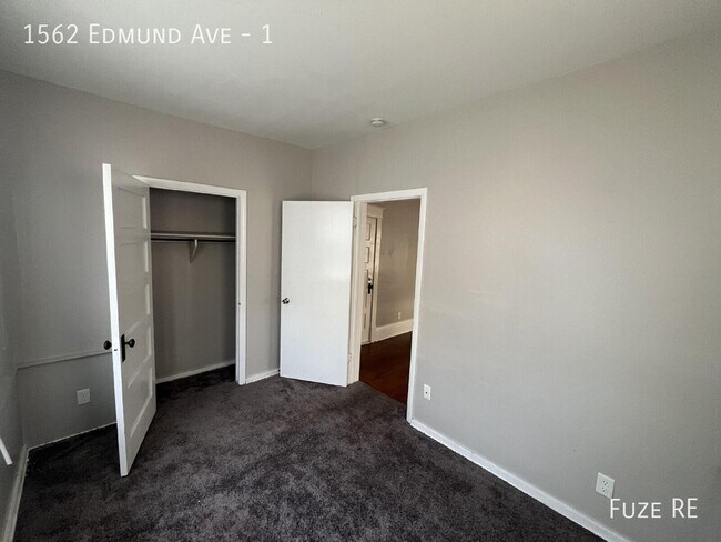 Building Photo - 1562 Edmund Ave W