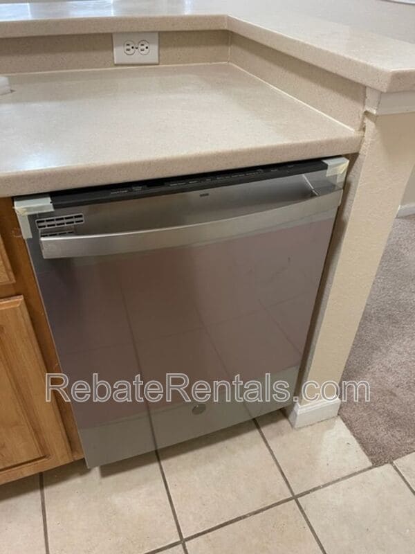 Building Photo - 10075 Gate Pkwy N