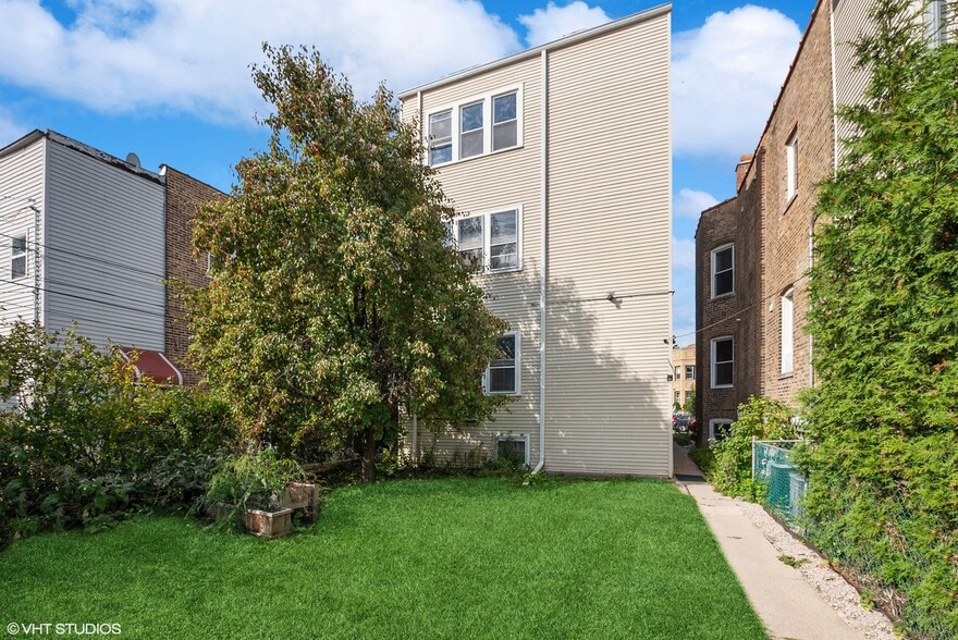 Building Photo - 3115 N Davlin Ct