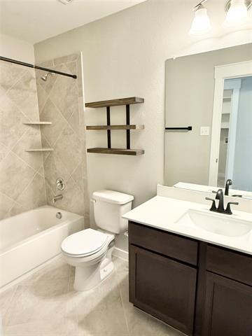 Building Photo - 9000 Dameron Dr