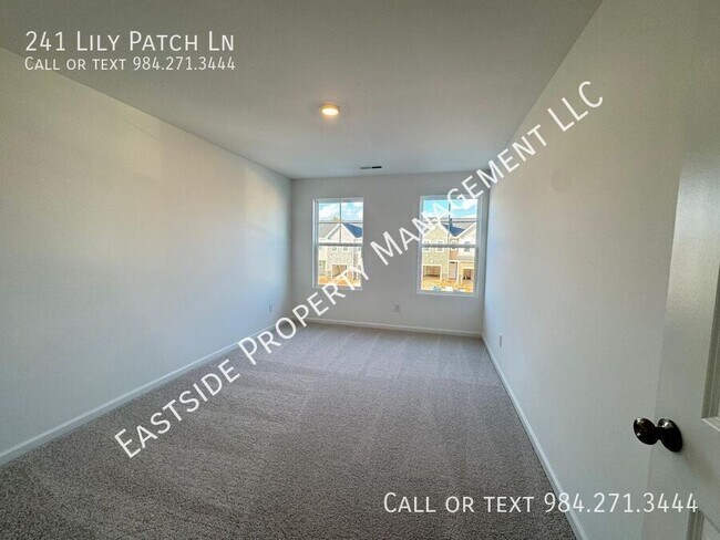 Building Photo - 241 Lily Patch Ln