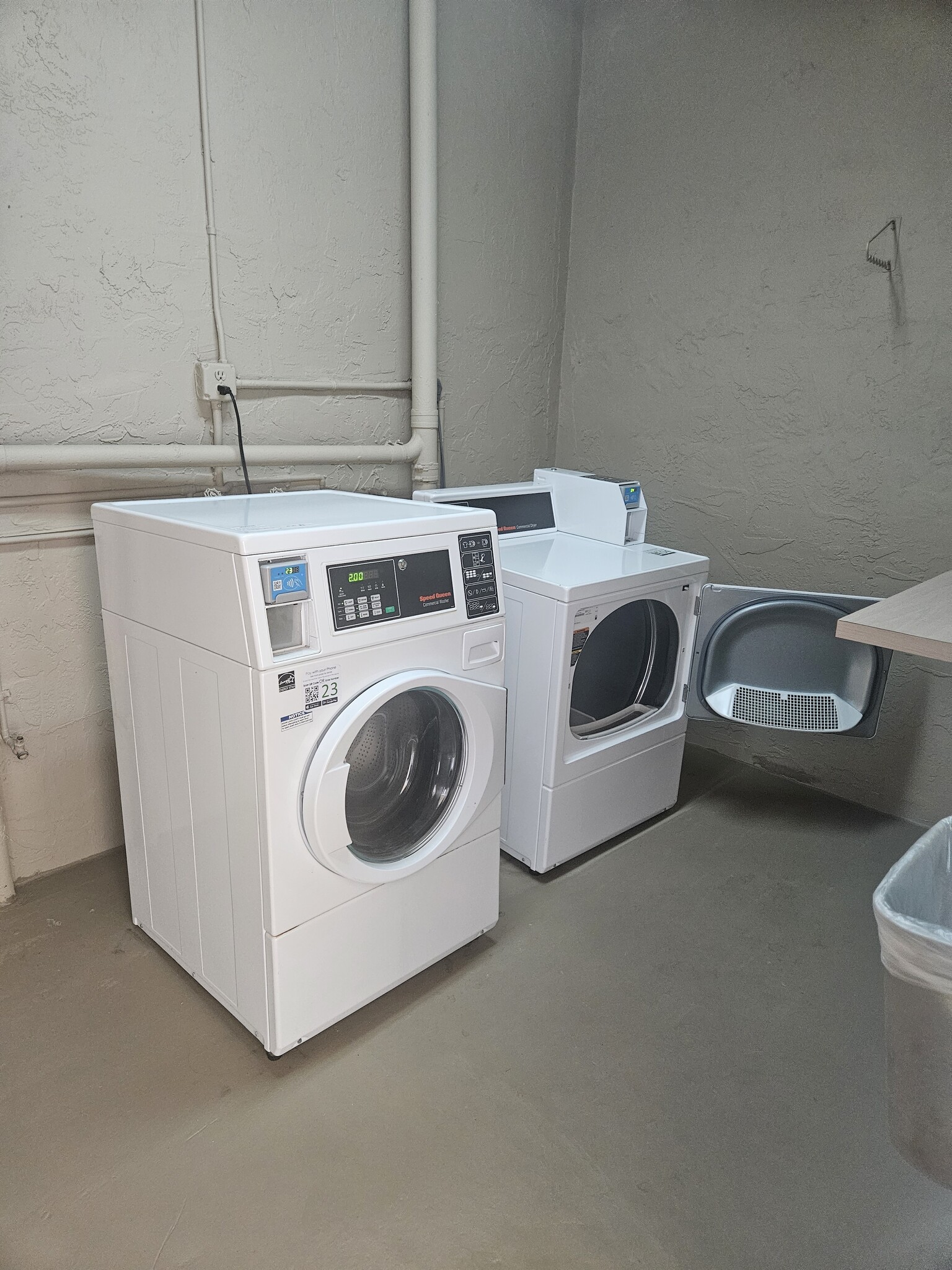 Washer/Dryer - 8103 Camino Real