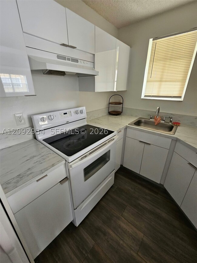 Building Photo - 18346 NW 68th Ave