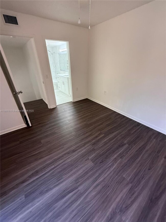Building Photo - 738 Mill Valley Pl