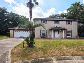 Building Photo - 7819 Hearthstone Cir