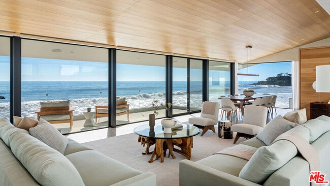 Building Photo - 31388 Broad Beach Rd