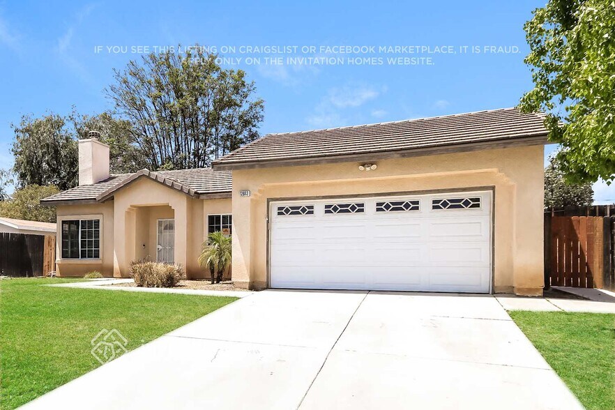Building Photo - 12813 Westbury Dr