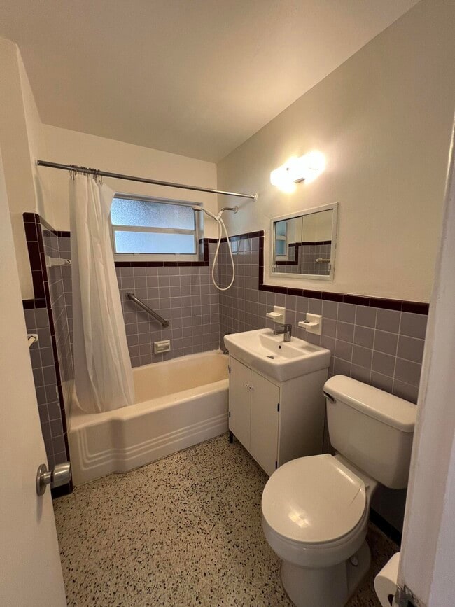 Building Photo - 311 Inlet Way