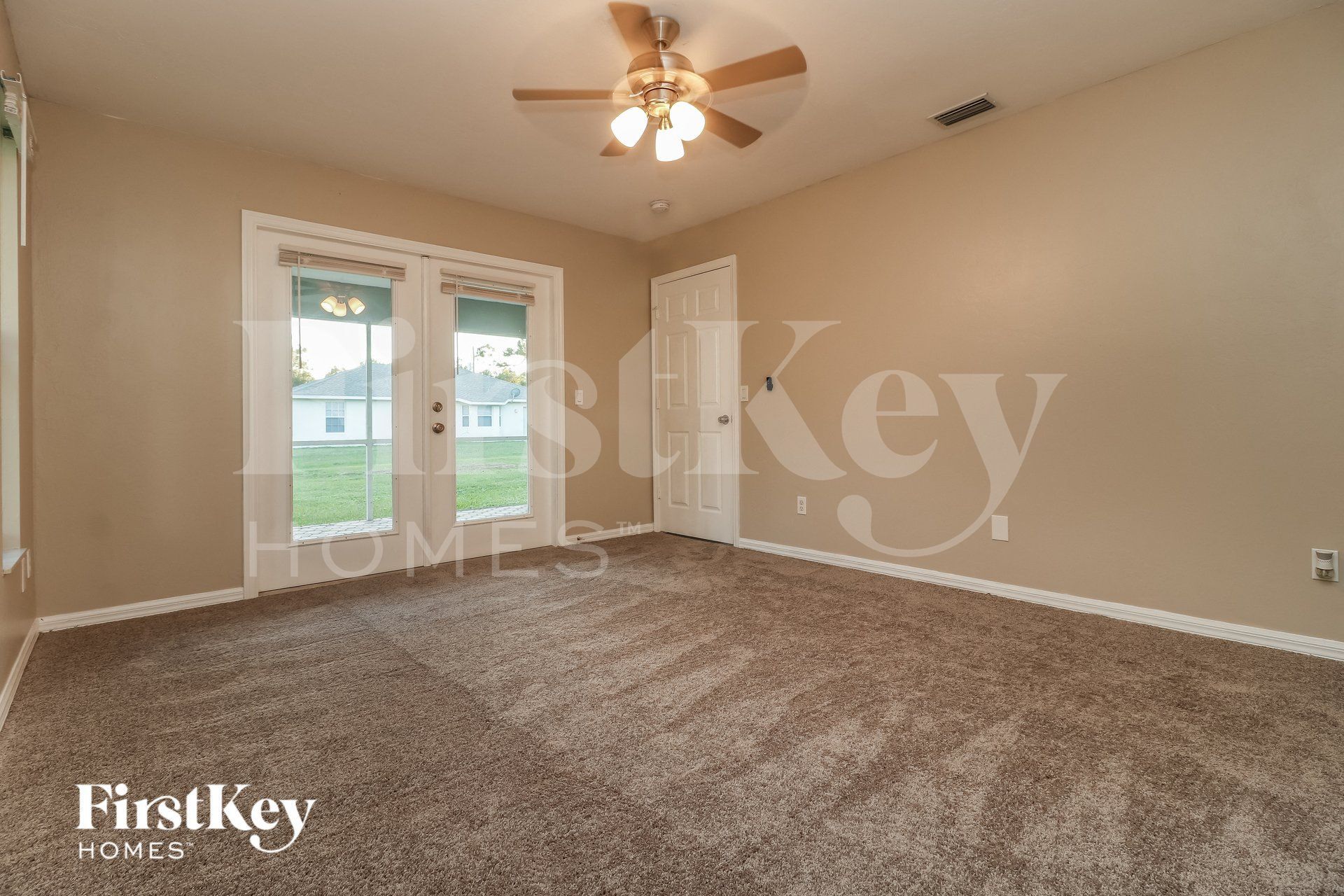 Building Photo - 2607 Thomas Ln