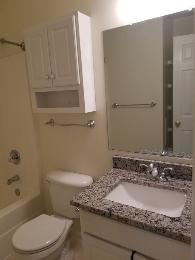 Building Photo - 7307 Bonnie Ridge Ct
