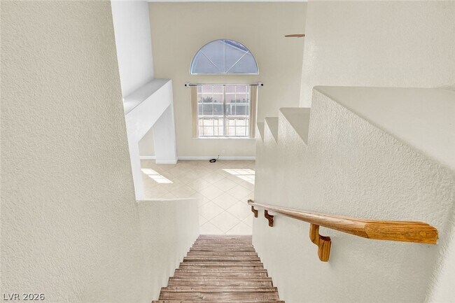 Building Photo - 6559 Thundercloud Ct