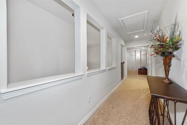 Building Photo - 8323 Floating Heart Ct