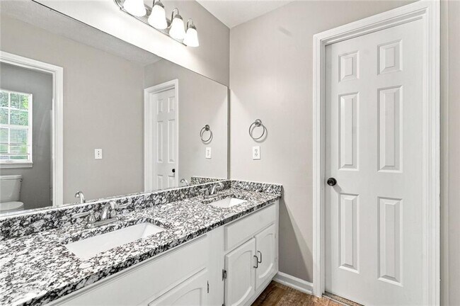 Building Photo - 5557 Clover Rise Ln