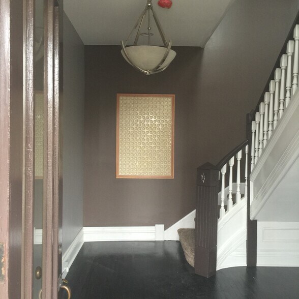 Primary Photo - 26 Broad St