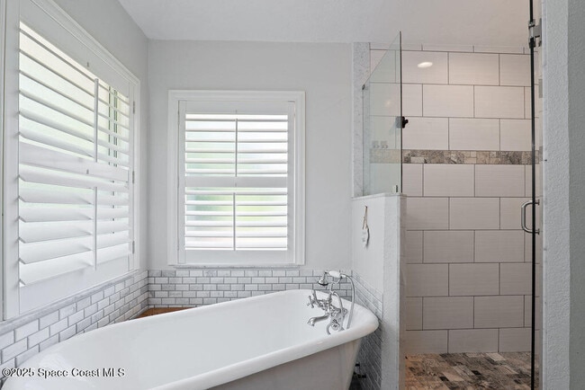Building Photo - 4357 Ligustrum Dr